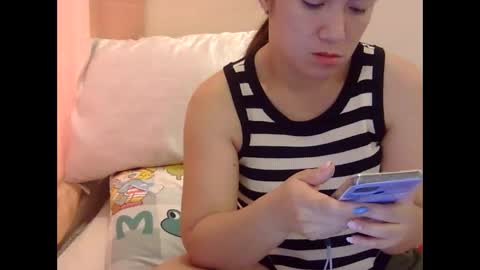 Snapshot of yummyclaya chatting on March 25, 2026, 3:45 am yummyclaya online show from March 25, 2026, 3:45 am