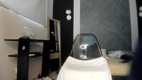 Yummyduo online show from January 4, 2025, 12:05 pm