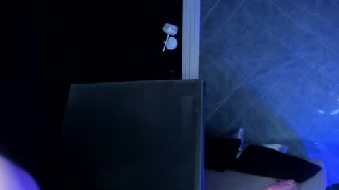 Yummyduo online show from January 7, 2025, 9:18 am