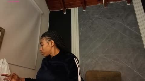 Yummyduo online show from January 6, 2026, 11:47 am