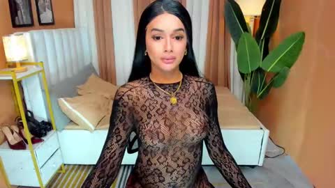 Goddes Renalyn online show from January 18, 2025, 7:49 am