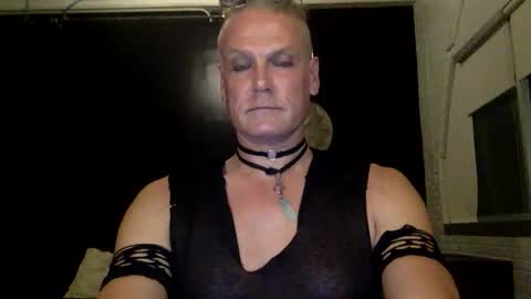 yummysissyslut online show from November 11, 2025, 12:54 am