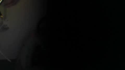 Snapshot of yummythick5150 chatting on January 18, 2025, 7:28 am yummythick5150 online show from January 18, 2025, 7:28 am