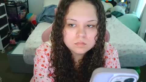 Snapshot of yummyxtummy chatting on May 26, 2026, 5:20 pm yummyxtummy online show from May 26, 2026, 5:20 pm