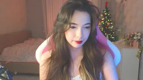 Snapshot of yuna_sunshy chatting on December 17, 2025, 1:33 am Yuna online show from December 17, 2025, 1:33 am