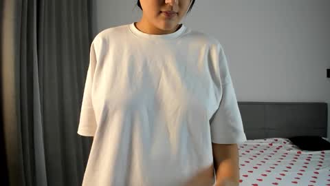 Snapshot of yunamini chatting on November 17, 2025, 7:19 pm Yuna online show from November 17, 2025, 7:19 pm