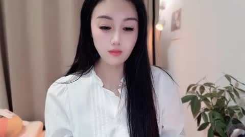 Snapshot of yuner0715 chatting on April 7, 2026, 2:39 pm YunEr online show from April 7, 2026, 2:39 pm