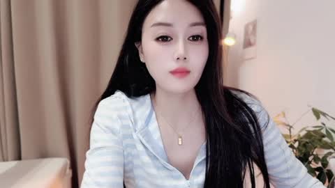 Snapshot of yuner0715 chatting on April 22, 2026, 12:39 pm YunEr online show from April 22, 2026, 12:39 pm