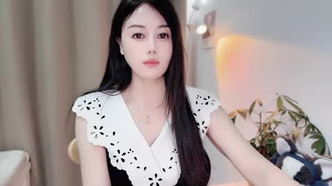 Snapshot of yuner0715 chatting on May 4, 2026, 2:57 pm YunEr online show from May 4, 2026, 2:57 pm