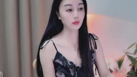 Snapshot of yuner0715 chatting on May 6, 2026, 4:01 pm YunEr online show from May 6, 2026, 4:01 pm