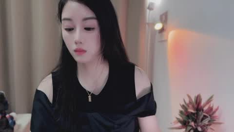 Snapshot of yuner0715 chatting on May 11, 2026, 1:17 pm YunEr online show from May 11, 2026, 1:17 pm