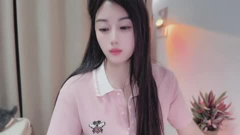 Snapshot of yuner0715 chatting on May 13, 2026, 4:15 pm YunEr online show from May 13, 2026, 4:15 pm