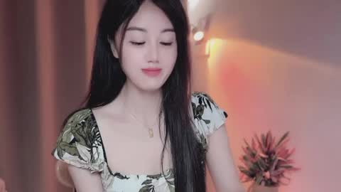 Snapshot of yuner0715 chatting on May 14, 2026, 4:19 am YunEr online show from May 14, 2026, 4:19 am