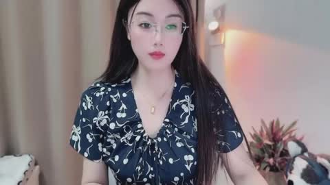 Snapshot of yuner0715 chatting on May 17, 2026, 3:08 pm YunEr online show from May 17, 2026, 3:08 pm