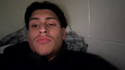 Snapshot of yungandhung100 chatting on December 6, 2024, 7:56 pm Yunggandhungg online show from December 6, 2024, 7:56 pm