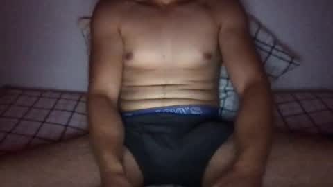 Snapshot of yungthickklatinoo chatting on November 18, 2025, 7:35 am YungThickkLatinoo online show from November 18, 2025, 7:35 am