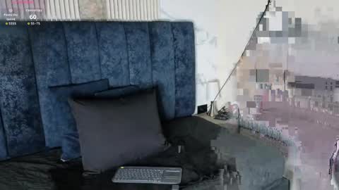 yunkeyc online show from April 14, 2026, 3:34 am