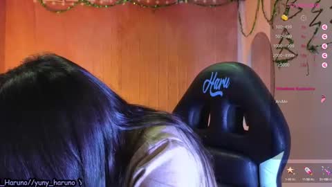 Snapshot of yuny_haruno chatting on December 13, 2024, 3:54 pm Haruno online show from December 13, 2024, 3:54 pm