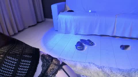 Hi My name Yuriko online show from January 9, 2025, 8:33 pm