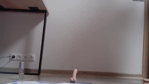 Snapshot of yurop69 chatting on December 10, 2024, 4:56 am yurop69 online show from December 10, 2024, 4:56 am