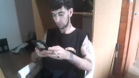 Snapshot of yuumis chatting on October 20, 2025, 6:41 pm Yuumi online show from October 20, 2025, 6:41 pm