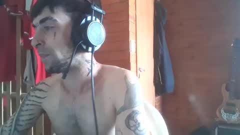 Snapshot of yuumis chatting on November 14, 2025, 6:39 pm Yuumi online show from November 14, 2025, 6:39 pm