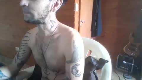 Snapshot of yuumis chatting on December 2, 2025, 6:58 pm Yuumi online show from December 2, 2025, 6:58 pm