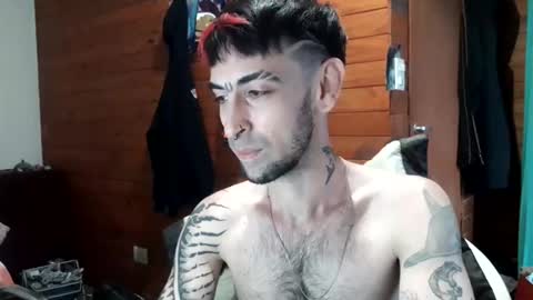 Snapshot of yuumis chatting on December 14, 2025, 11:53 pm Yuumi online show from December 14, 2025, 11:53 pm