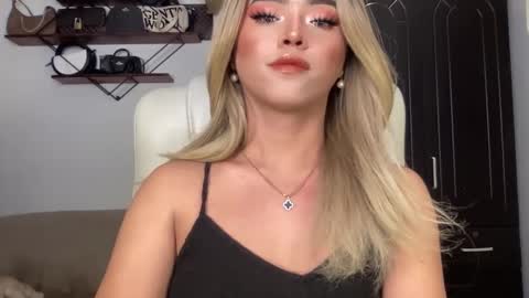 Miss Cali online show from December 11, 2024, 10:16 pm