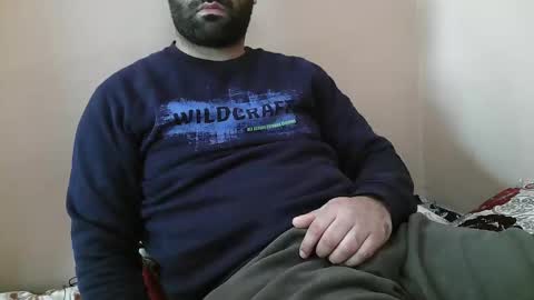 Snapshot of yxxtxxdentyk chatting on November 28, 2025, 5:43 am Bi BearXXX online show from November 28, 2025, 5:43 am