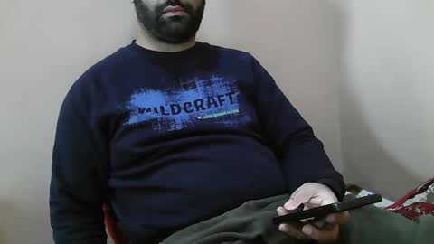 Snapshot of yxxtxxdentyk chatting on December 16, 2025, 6:29 am Bi BearXXX online show from December 16, 2025, 6:29 am