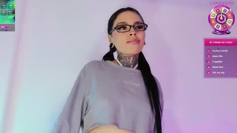 tazzie online show from September 12, 2025, 5:40 am