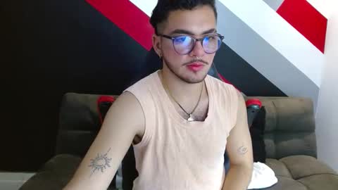 Zack  online show from November 28, 2025, 12:24 am