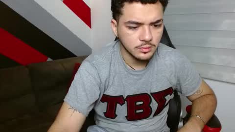 Snapshot of zac_golden chatting on February 24, 2026, 11:41 am Zack online show from February 24, 2026, 11:41 am