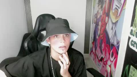 Snapshot of zacariass_ chatting on December 28, 2024, 2:43 am ZACARIAS online show from December 28, 2024, 2:43 am