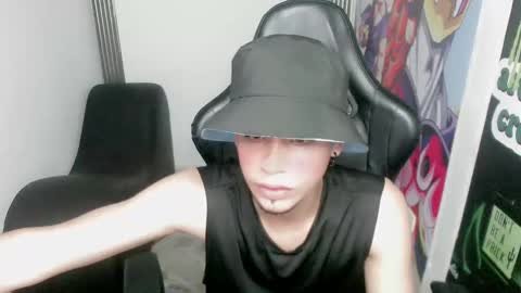 Snapshot of zacariass_ chatting on December 29, 2024, 2:06 am ZACARIAS online show from December 29, 2024, 2:06 am