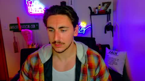 Zach Rhyder online show from May 12, 2026, 2:19 am