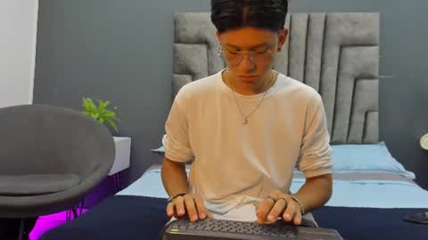 Zack Dehaan online show from June 20, 2026, 3:20 am