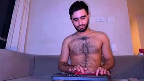 zack_sullivan22 online show from May 18, 2026, 2:18 am