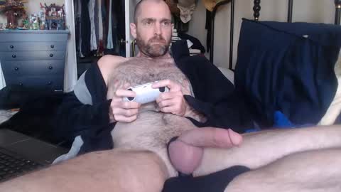 Snapshot of zaddyandboy chatting on December 17, 2025, 9:21 pm zaddyandboy online show from December 17, 2025, 9:21 pm