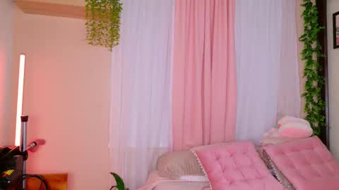 Snapshot of zafiiro_bluee2 chatting on February 6, 2026, 10:02 pm online show from February 6, 2026, 10:02 pm