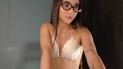 Zafira online show from June 11, 2026, 12:32 am
