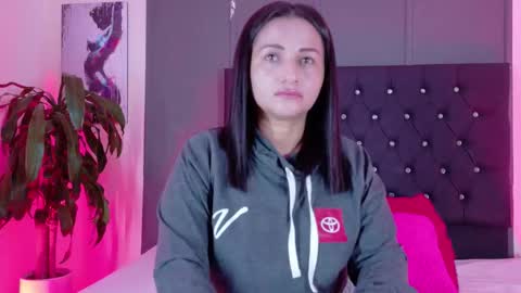 Zafiro Brown online show from September 29, 2025, 7:57 am