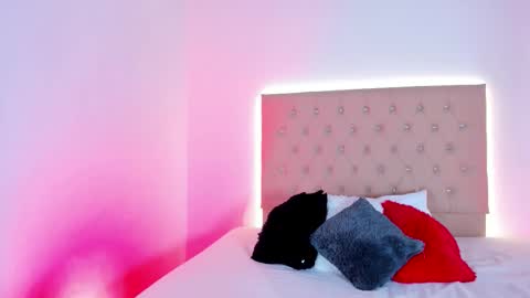 Zafiro Brown online show from October 23, 2025, 9:52 am