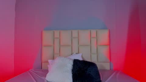 Zafiro Brown online show from January 7, 2026, 12:07 pm