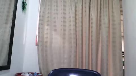 Snapshot of zafiro_rubi chatting on February 8, 2026, 6:00 pm Zafiro online show from February 8, 2026, 6:00 pm