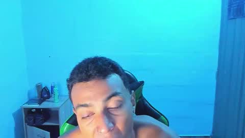 Snapshot of zafirocum chatting on December 23, 2025, 11:08 am BiG Zafiro online show from December 23, 2025, 11:08 am