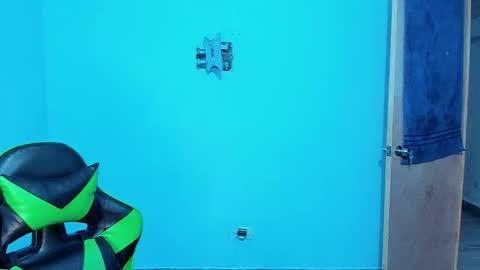 Snapshot of zafirocum chatting on February 19, 2026, 12:12 pm BiG Zafiro online show from February 19, 2026, 12:12 pm