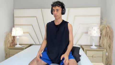 Snapshot of zahir_ashar chatting on October 13, 2025, 11:21 am zahir_ashar online show from October 13, 2025, 11:21 am