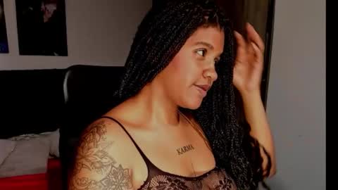 zahra_rose online show from October 16, 2025, 8:10 pm